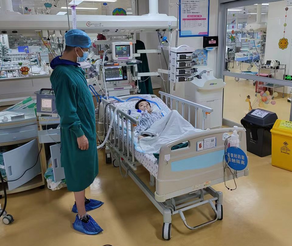 嘉黎县跨省救护车出租公司