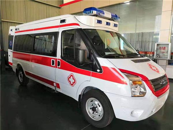 嘉黎县福特V362救护车